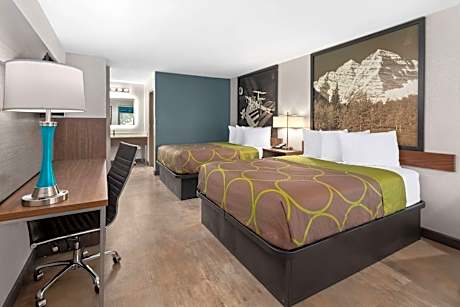 2 Queen Beds Non-Smoking