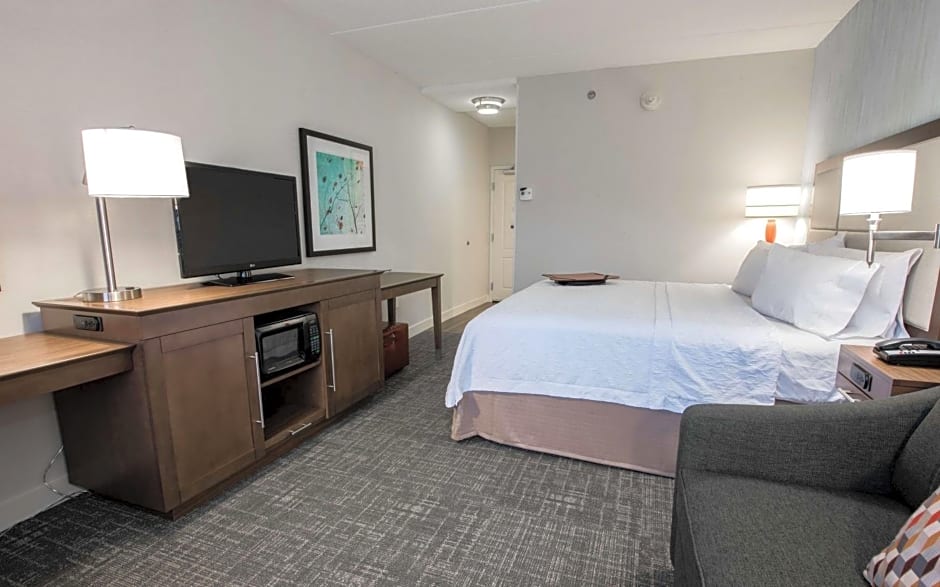 Hampton Inn By Hilton Albany-Western Ave/University Area