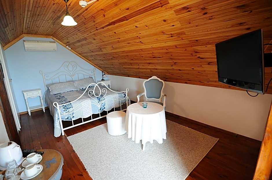 Beyaz Ev Agva - Adult only +15