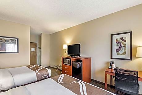 Queen Room with Two Queen Beds - Non-Smoking