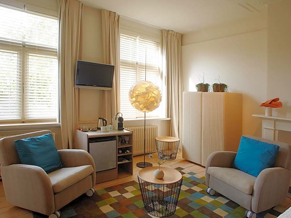 B&B Alphabet - Luxury Guesthouse and Art Gallery