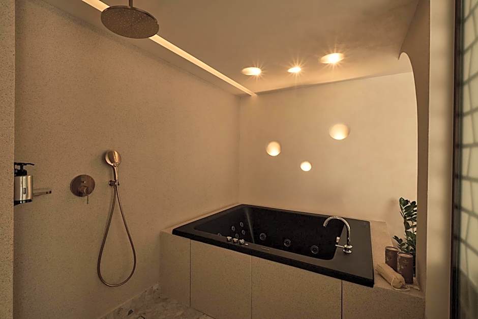Uzenie All Suites Boutique Resort - Adults Only