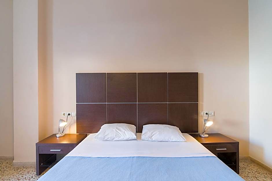 Kamari Blue Boutique Hotel