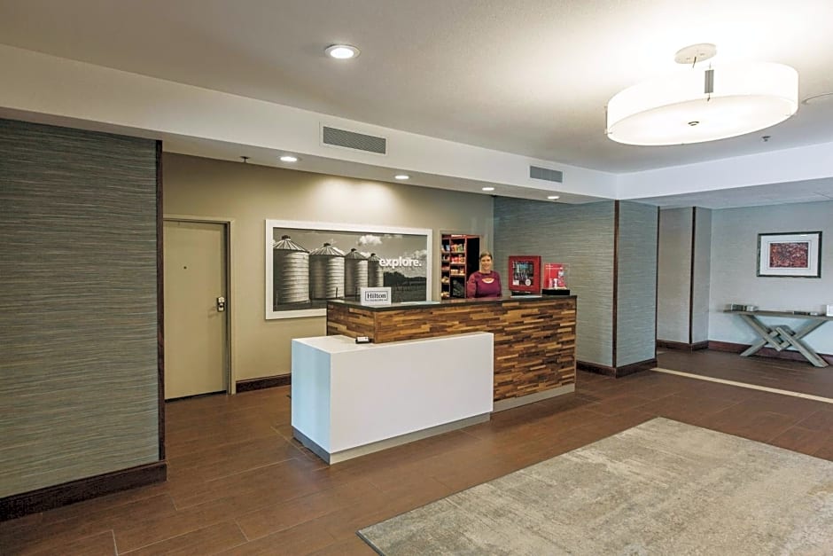 Hampton Inn By Hilton Bismarck