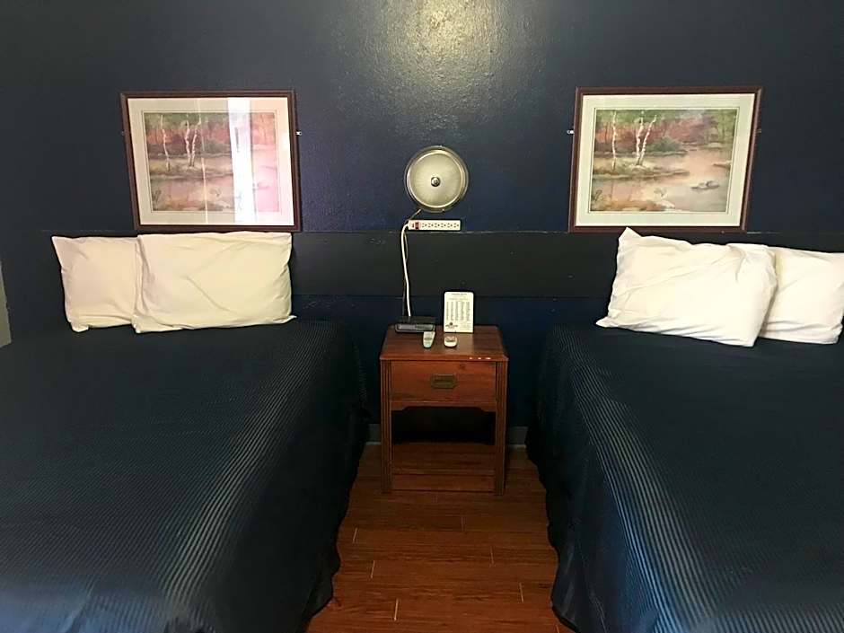 Cooper Motel Tuscola