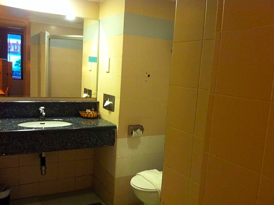 Hotel Deleeton KK