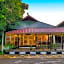 Sutera Sanctuary Lodges at Poring Hot Springs