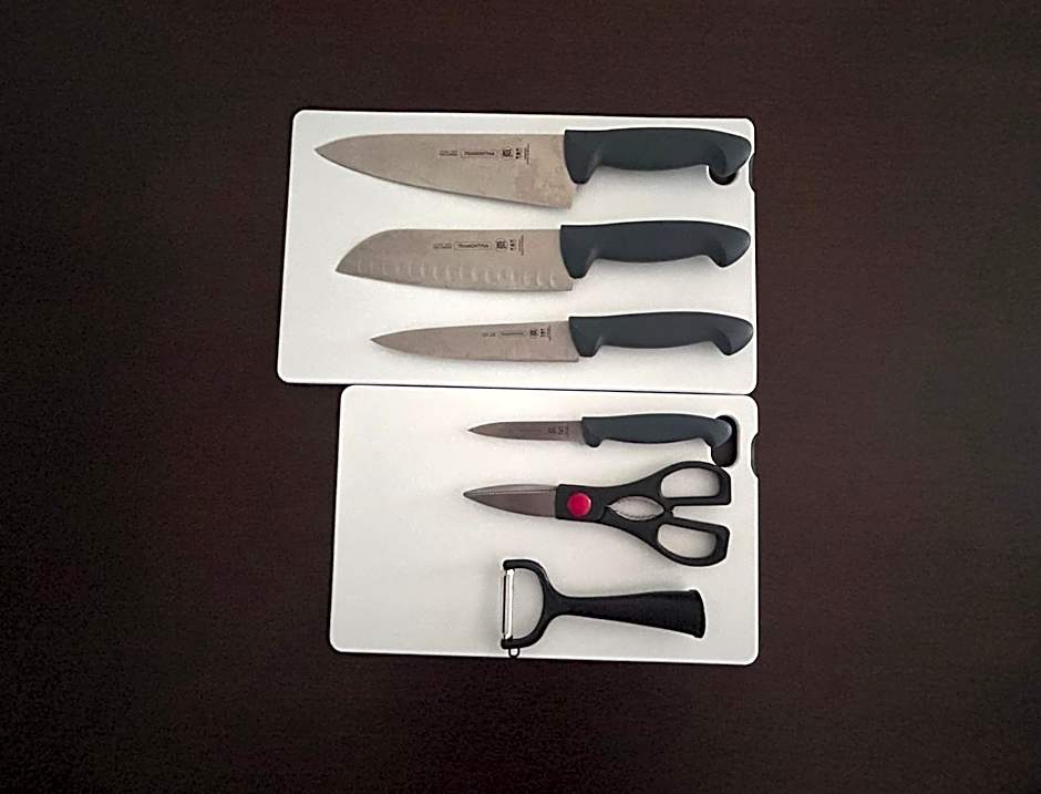 森の香りに包まれたプライベート空間でマイデバイスイマーシブ体験を堪能できる贅沢--BlueFlow KATSUURA