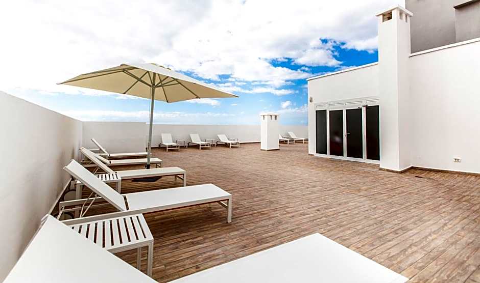 Hotel Blue Sea Lagos de Cesar