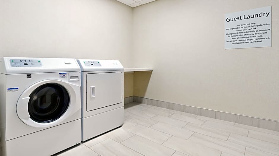 Holiday Inn Express & Suites Medina By IHG