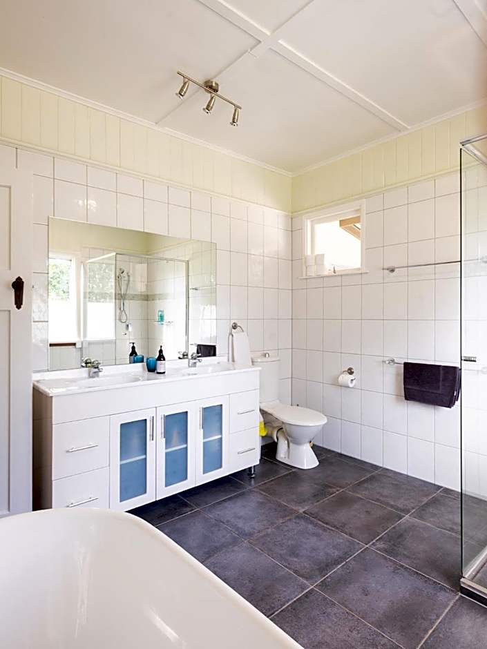 Bridle Guesthouse