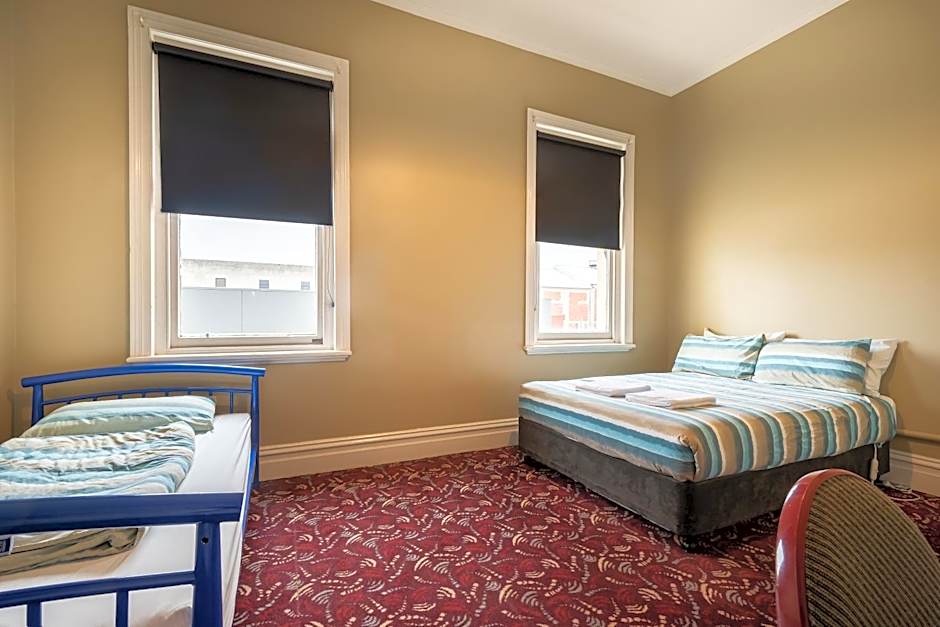 Photo 1 of 9 of Standard Double Room with Shared Bathroom - Alex