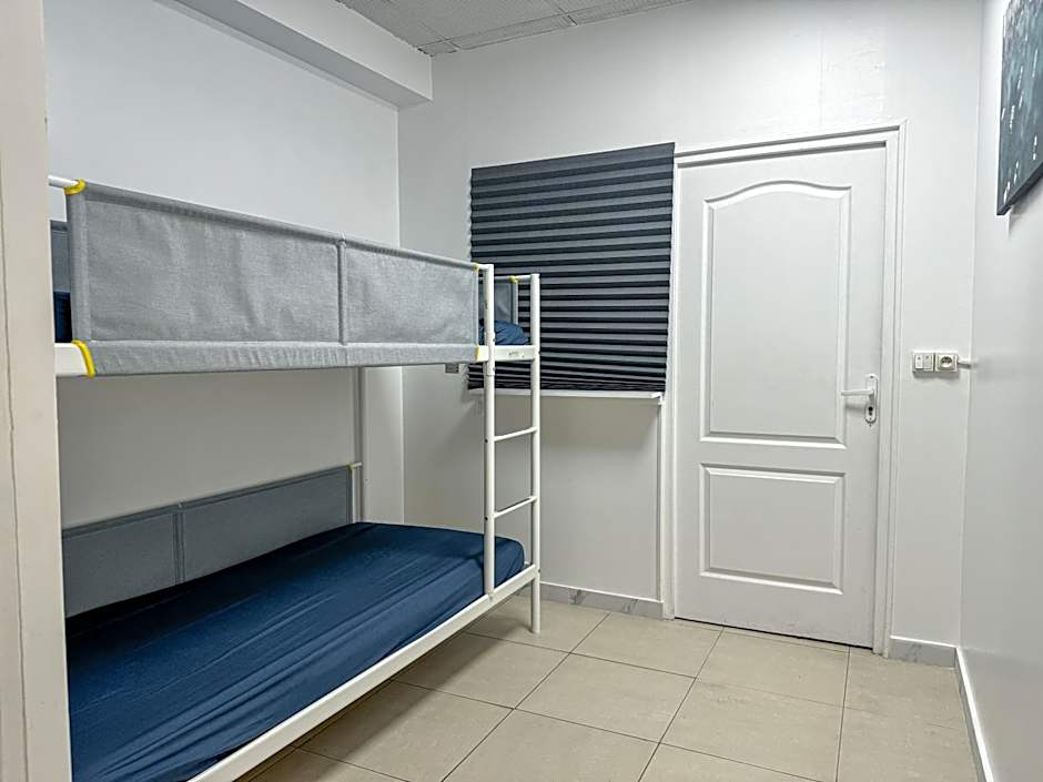 C'est La Vie Korean Style Minbak PARIS