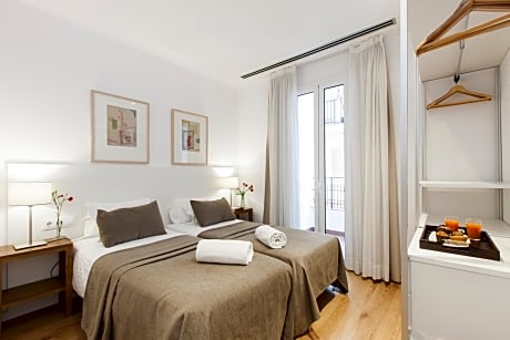 Three-Bedroom Apartment (6 Adults)