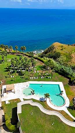 Infinity Resort Tropea