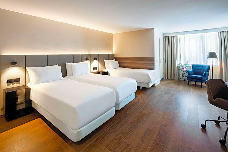 NH Amsterdam Schiller