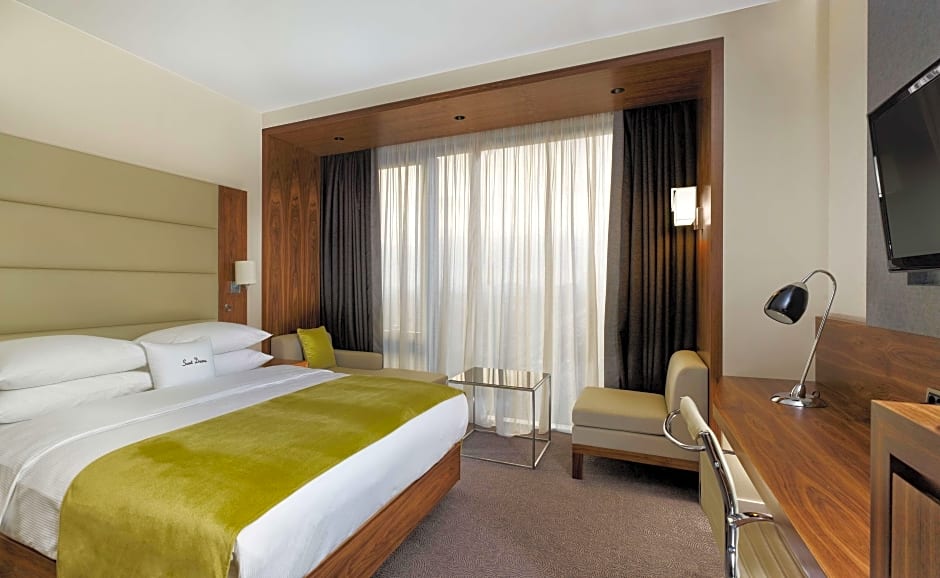Photo 1 of 1 of Standard Guestroom