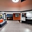 La Quinta Inn & Suites by Wyndham Knoxville East