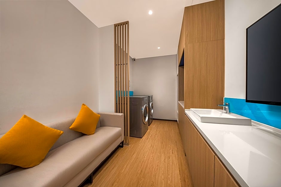 Holiday Inn Express Jiangmen Yinhu Bay By IHG