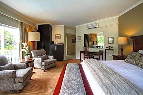 Superior Suite 9