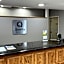 Quality Inn & Suites Grants - I-40