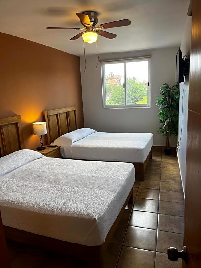 Hotel Jardín Cantador