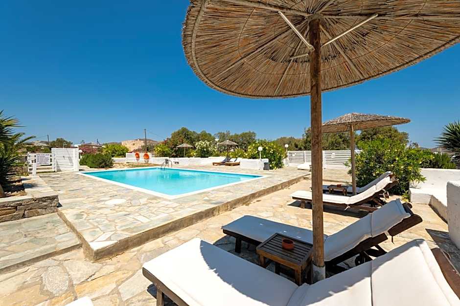 Naoussa Hotel Paros by Booking Kottas