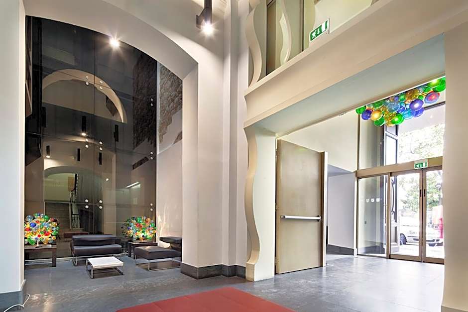UNA HOTELS Napoli