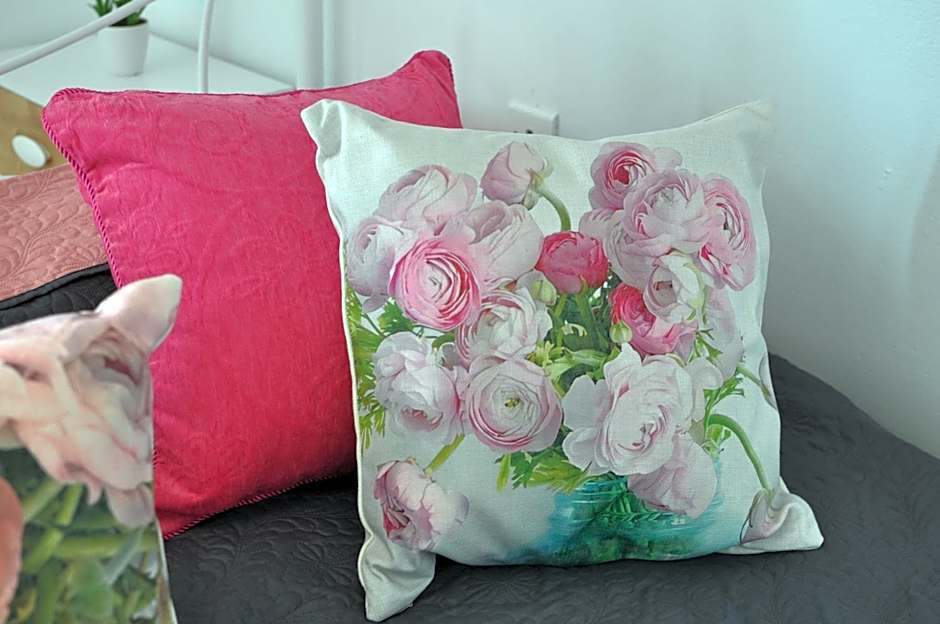 Kosinmyheart Apartment 11 & Studio10