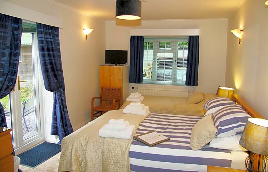 Woodacre B & B