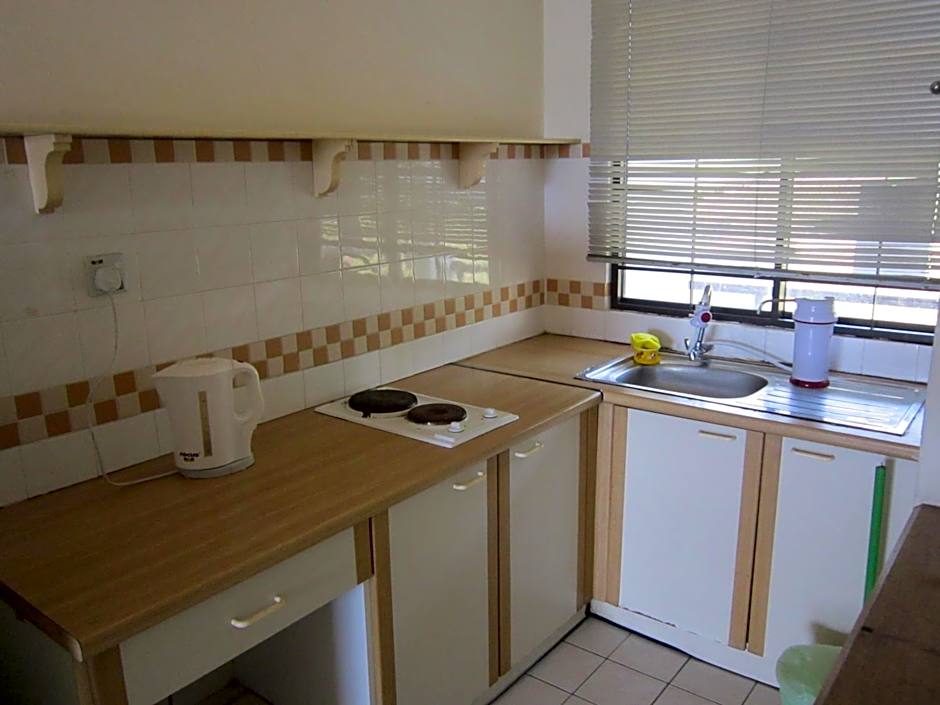 Paradise Lagoon Apartment