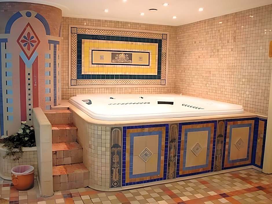 Akar International Hotel