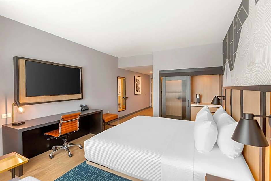 Cambria Hotel Spokane Airport