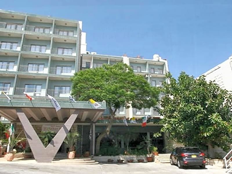 Tabar Hotel