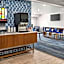 La Quinta Inn & Suites by Wyndham Columbus Airport Reynoldsburg
