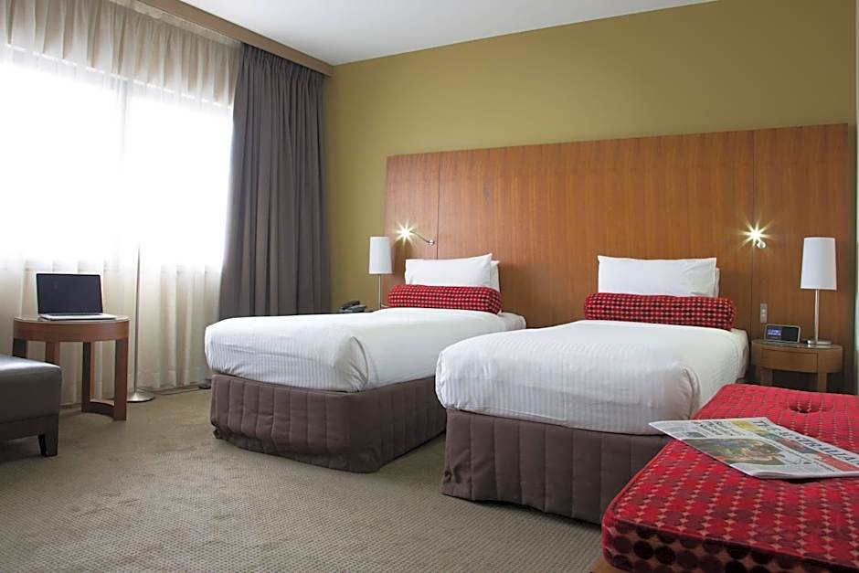 Mercure Sydney Liverpool Hotel