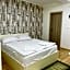 Easy Star Hotel