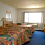 Sky Lodge Inn & Suites - Delavan