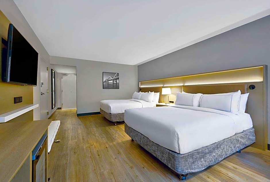 DoubleTree by Hilton Davenport
