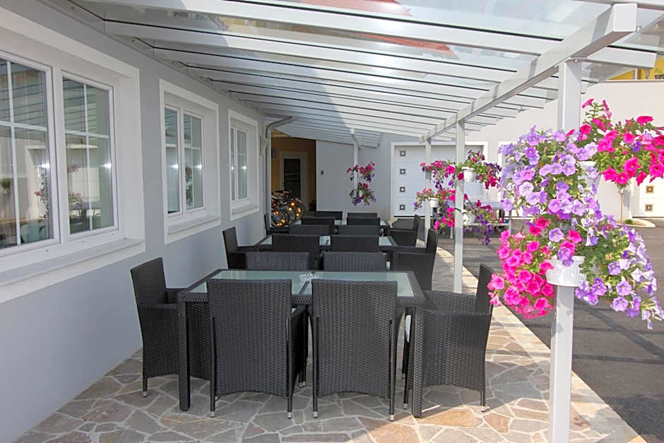 Hotel Garni Thermenglück