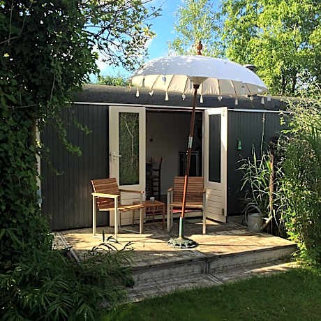 Gipsy wagon near Amsterdam and beach