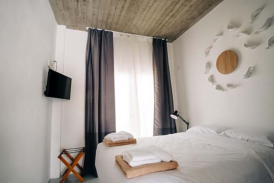 Mesanto Luxury Suites