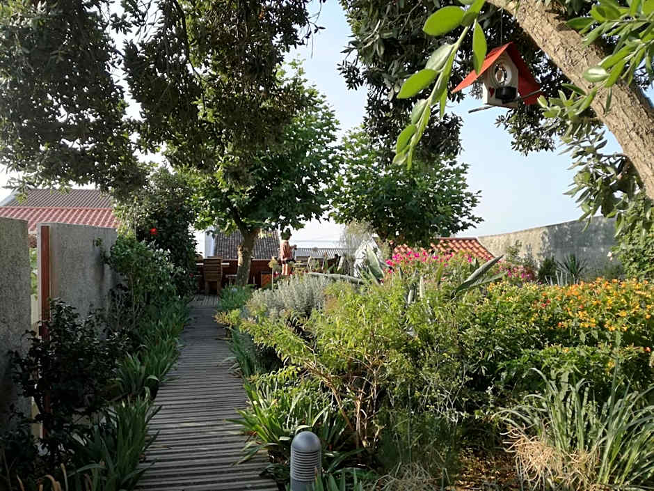 Pés Verdes-Alojamento e Chá