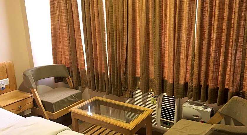 The Kingdom Hotel - Havelock Island