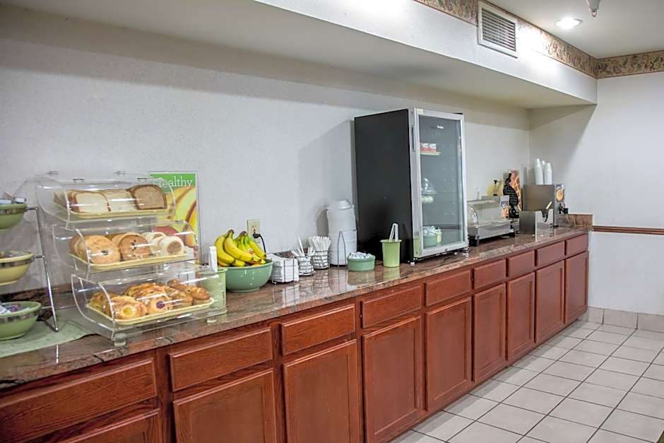 Quality Inn & Suites Loves Park near Rockford