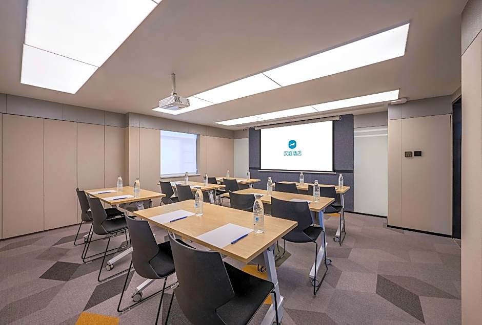 Hanting Hotel Kunming Railway Station