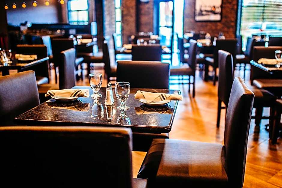 Cobblestone Hotel & Suites International Falls