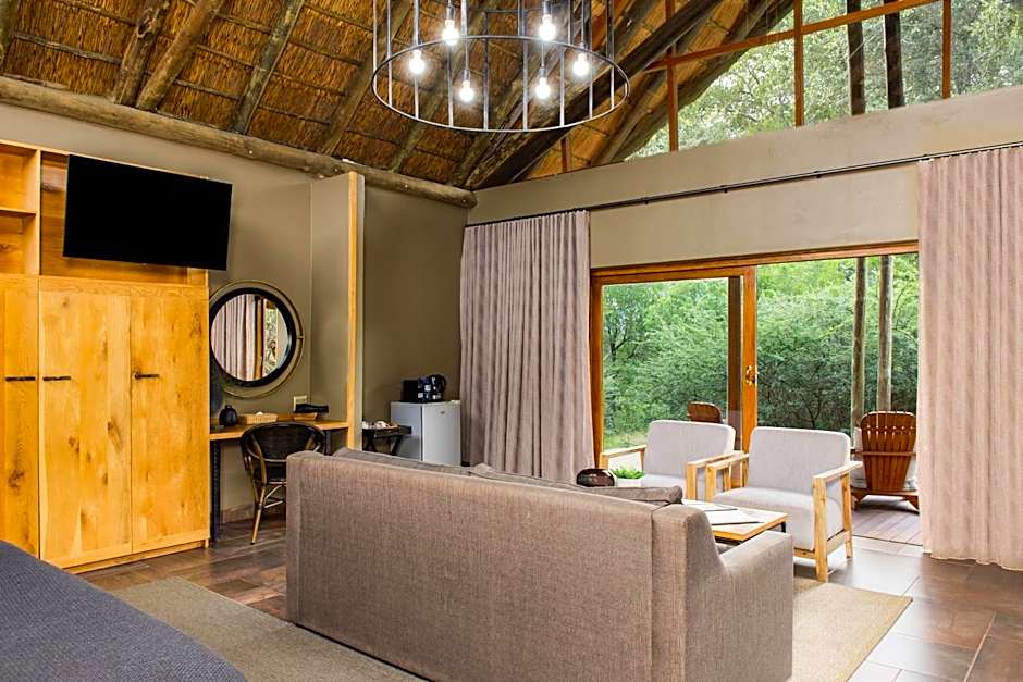 Black Rhino Game Lodge