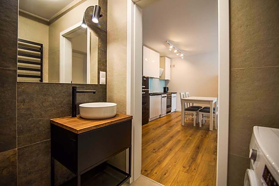 Dom Goscinny Bialy Dworek