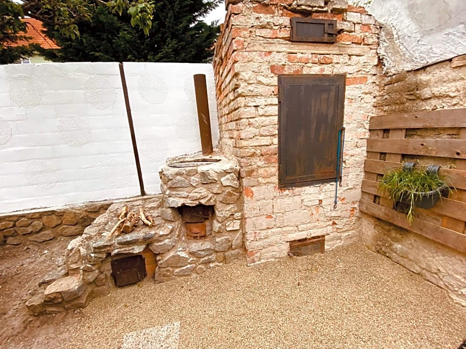 Chatky Daniel-Mikulov, a private campsite just for you